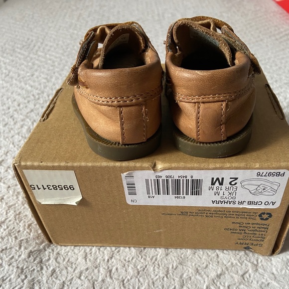 Baby shoes - Picture 3 of 3